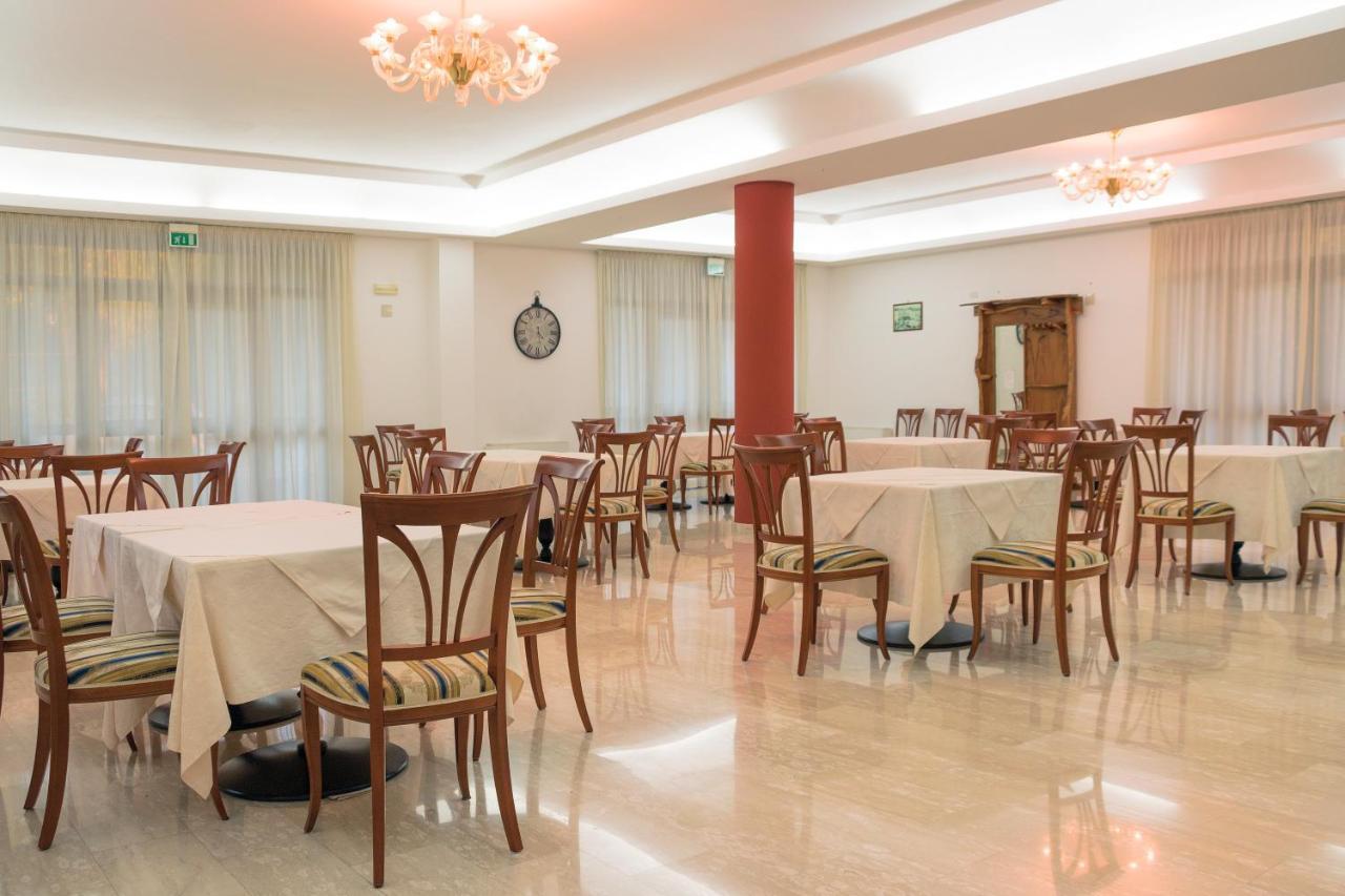 Ruggiero Park Hotel Vallo della Lucania Zewnętrze zdjęcie