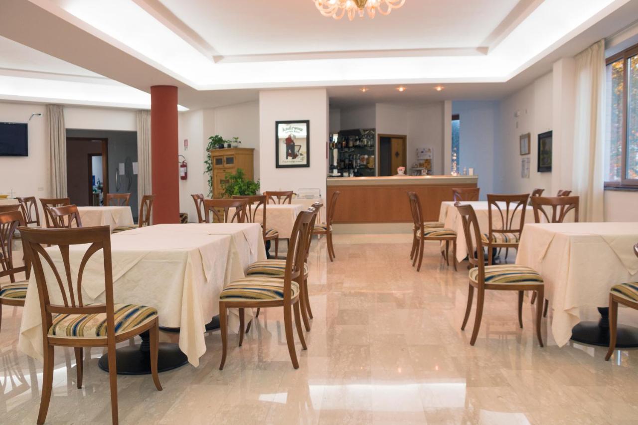 Ruggiero Park Hotel Vallo della Lucania Zewnętrze zdjęcie